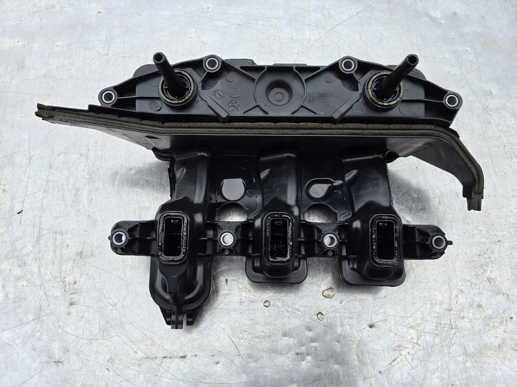 фото №3, Вентиляция картера масла 1.6dci renault trafic iii 118300724r