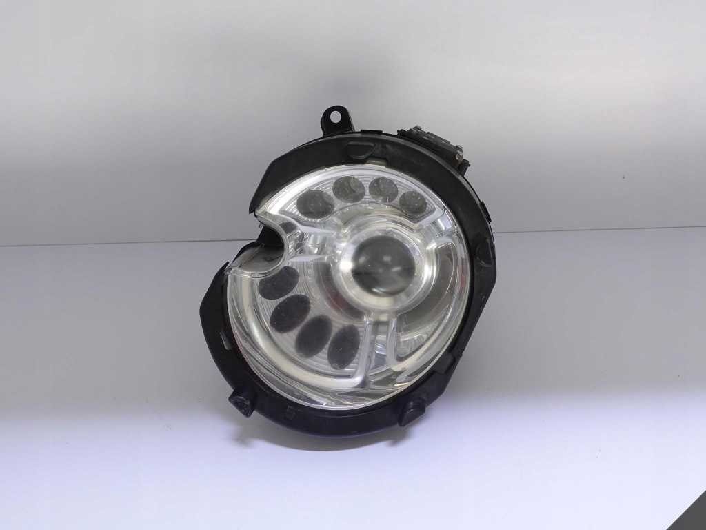 фото №1, Bentley mulsanne 3y1 10- лампа ксенон+ led права eu