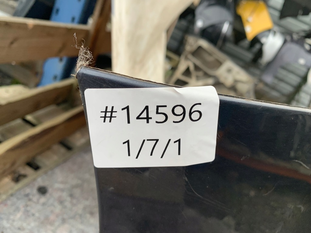 Купити Ford focus mk2 kombi бампер задня h4