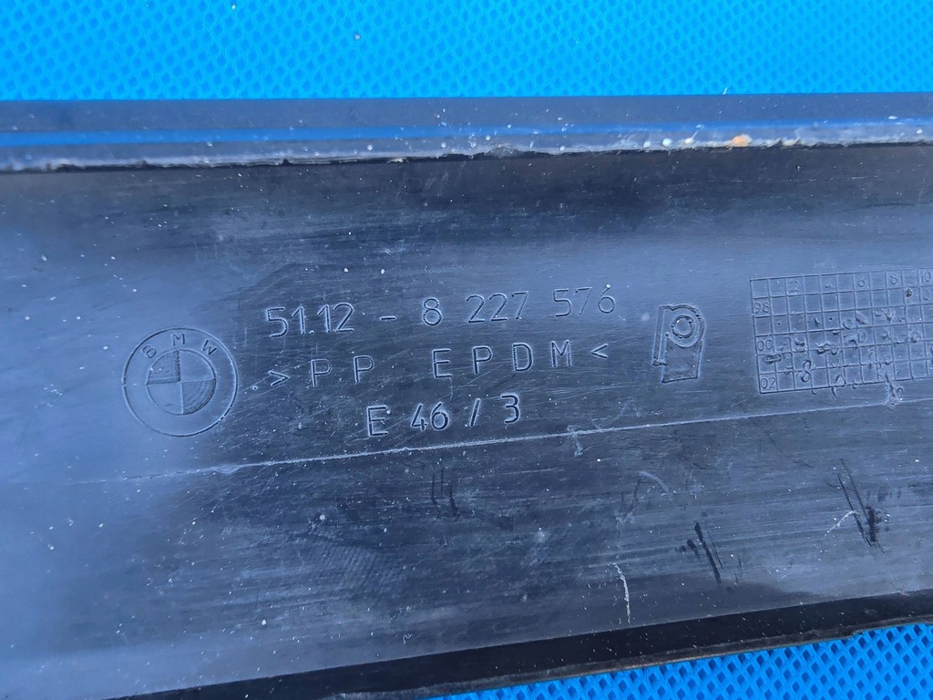 фото №7, Bmw 3 e46 молдинг бампера правий задня 8227576