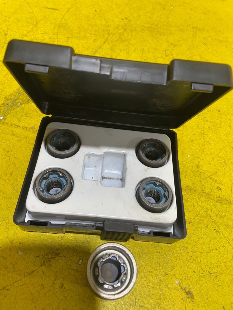 Купити Opel insignia - захист