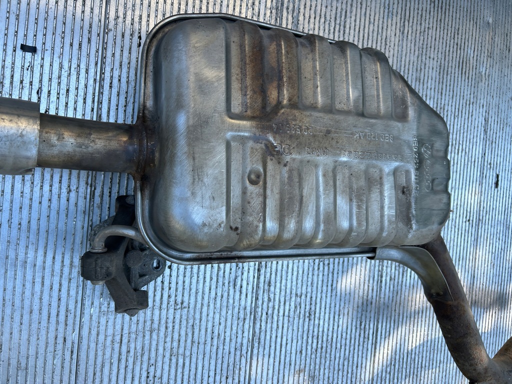 фото №11, Гаситель правый audi a4 b6 бензин quattro