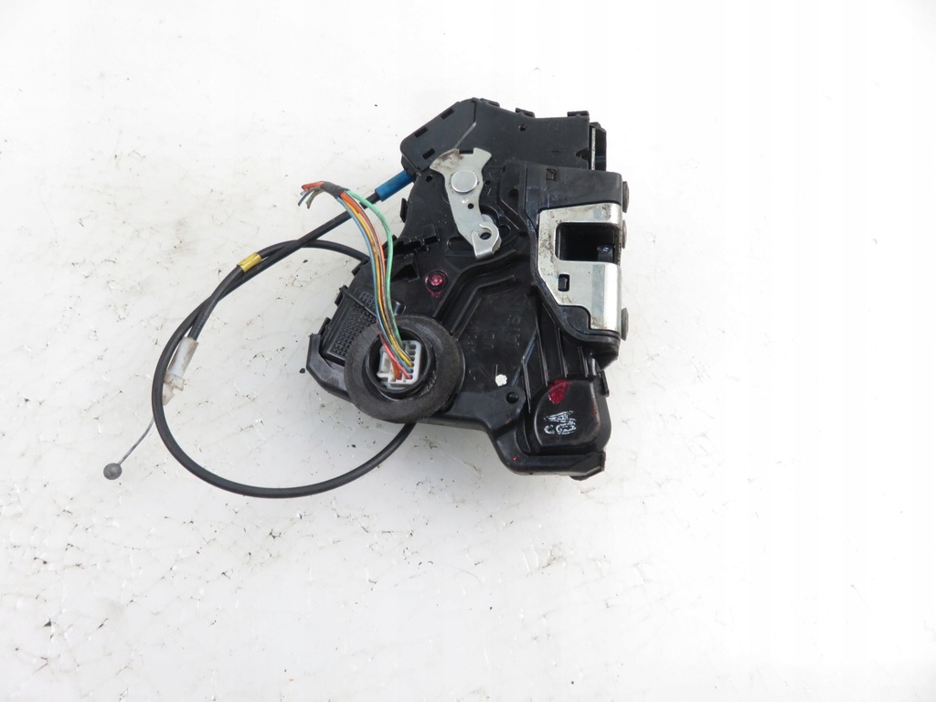 фото №5, Замок левый передний toyota auris i e15