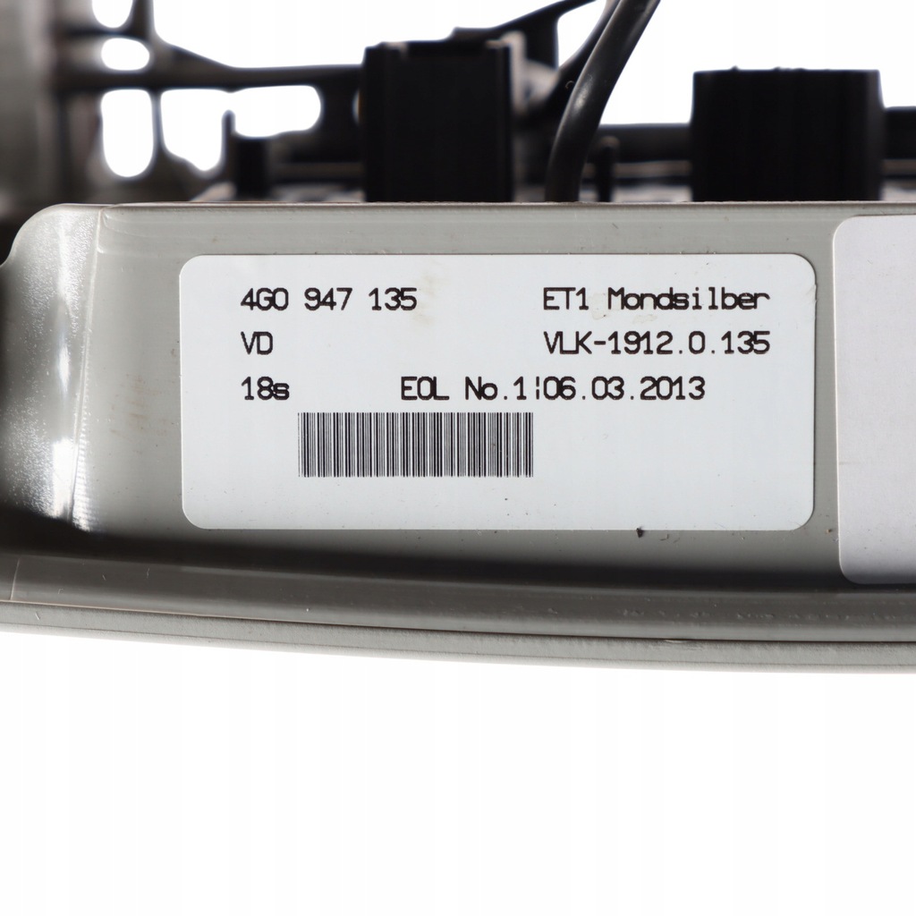 фото №9, Audi a7 4g a6 c7 лампа салонная свет потолочный панель szary 4g0947135