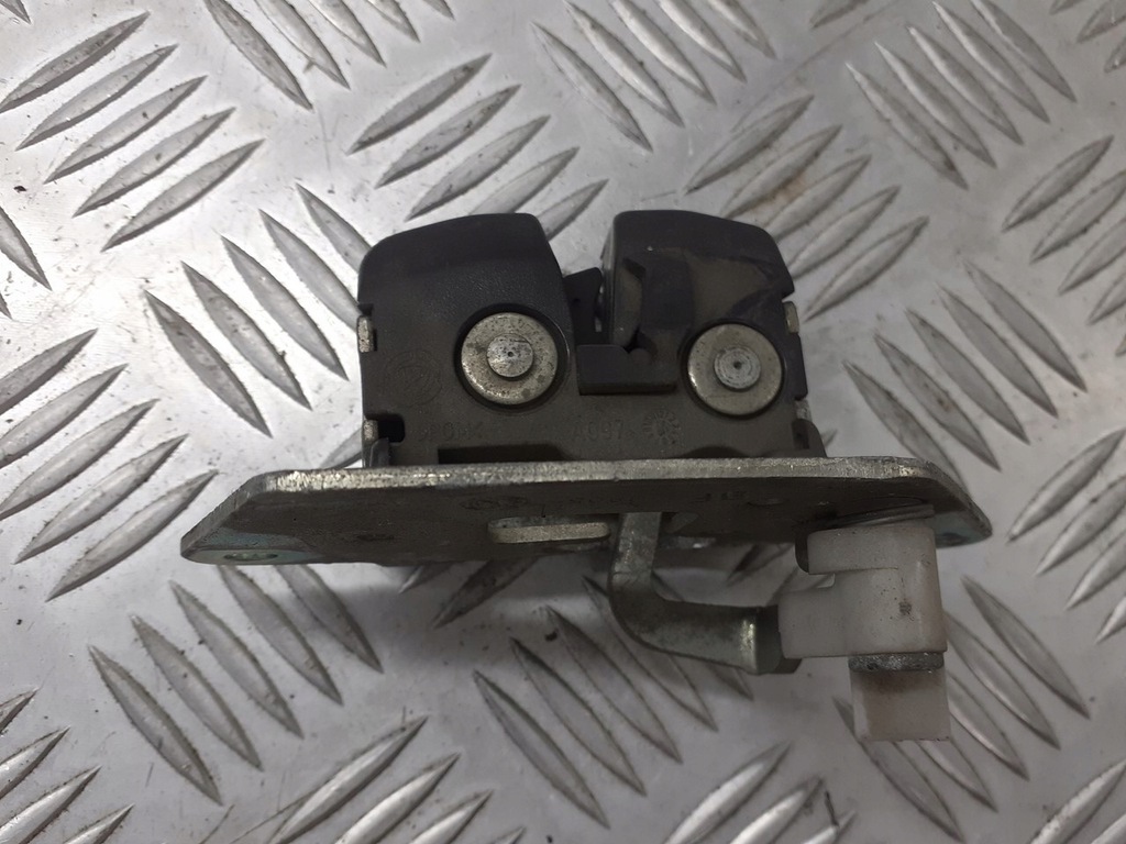 фото №1, Замок крышки багажника fiat panda ii