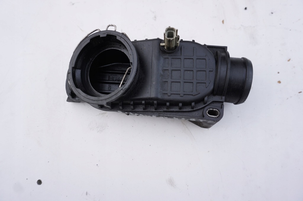 фото №1, Воздухозаборник воздуха 4h2q6k770bb land rover discovery iv 4