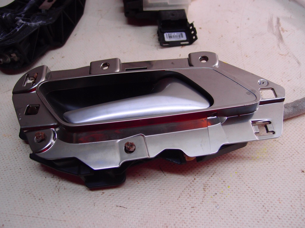 фото №7, Замок двері правий задня 6 pin ручка citroen ds7