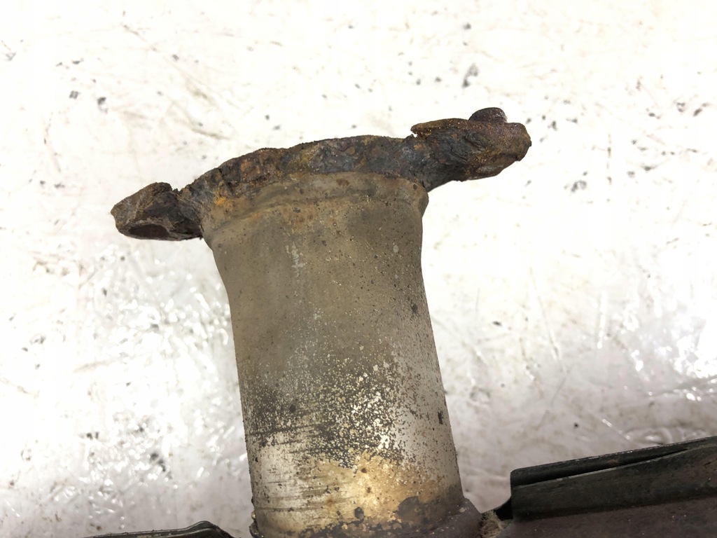 фото №5, Гаситель конечный выхлоп toyota rav4 ii 2.0 d4d