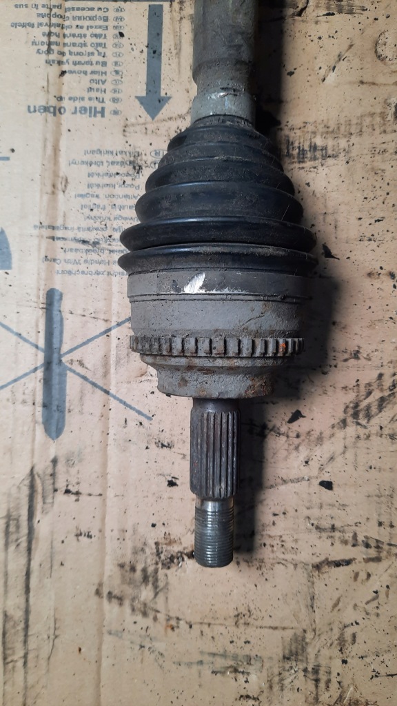 Купити Привідний вал ліва renault megane scenic 1 1.9 dci 02r