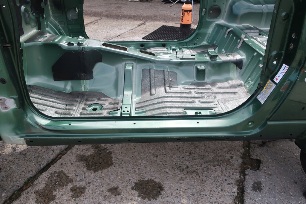 фото №10, Пол багажника порог крыло suzuki jimny ideał