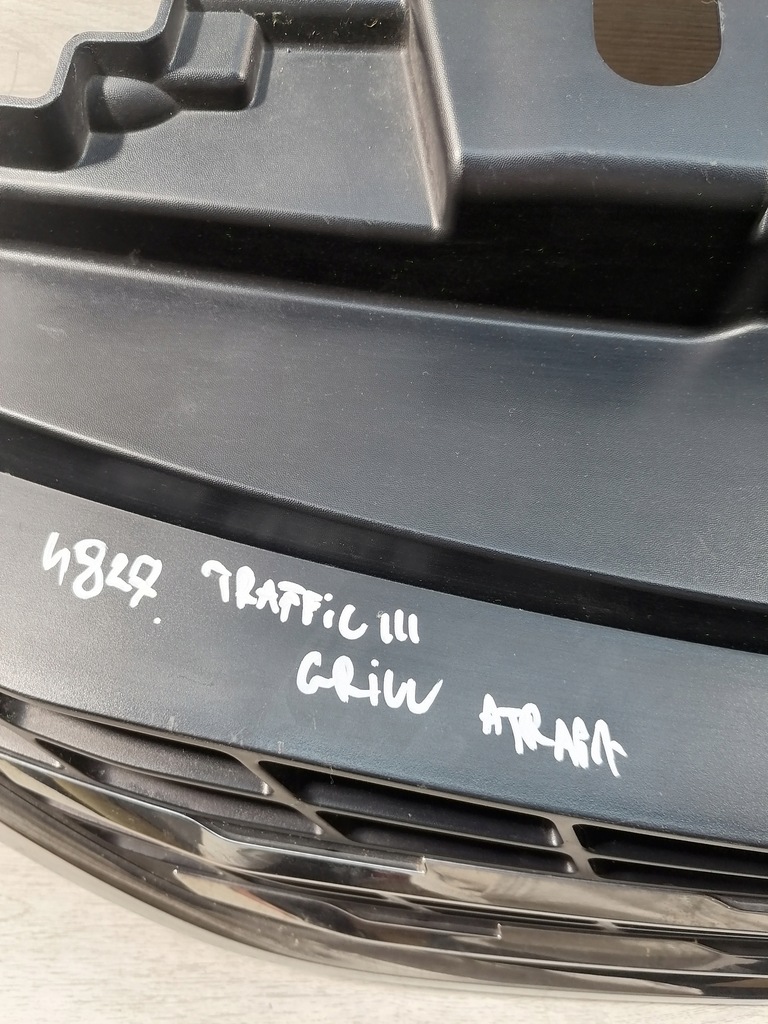 фото №14, Traffic iii решётка радиатора решётка радиатора 623109221r