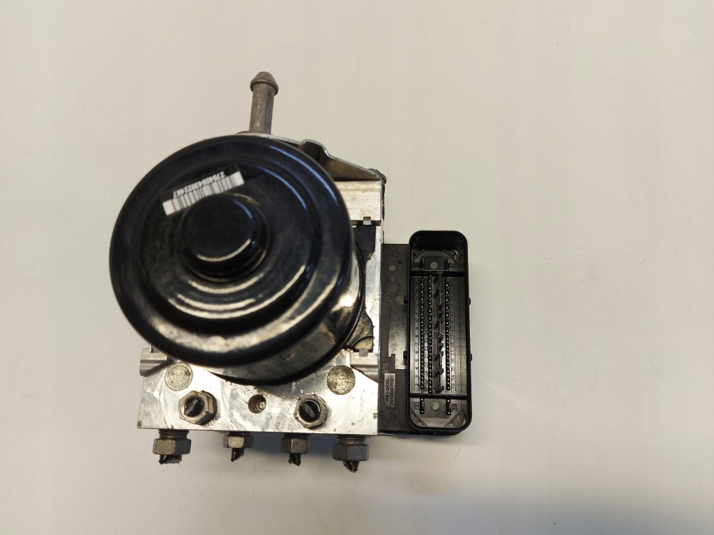 фото №1, Porsche macan 95b насос блок управления abs 95b907379l 95b614517l