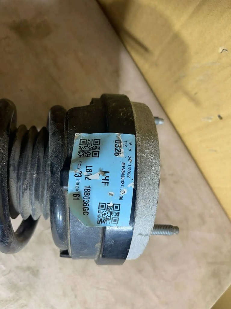 фото №5, Land rover range rover velar 2022 амортизаторы