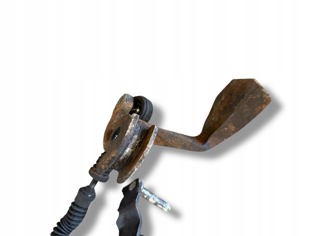 фото №9, Volkswagen golf iv 2000 домкрат перемикання передач / верхній