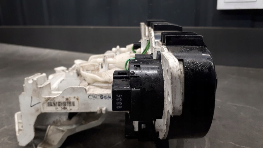 фото №12, 97250-07xxx панель управление вентиляция kia picanto i