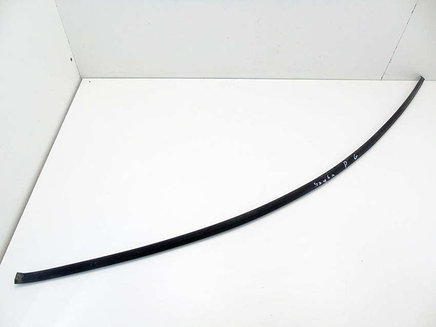 фото №1, Прокладка верхний стекло лобовое meriva a