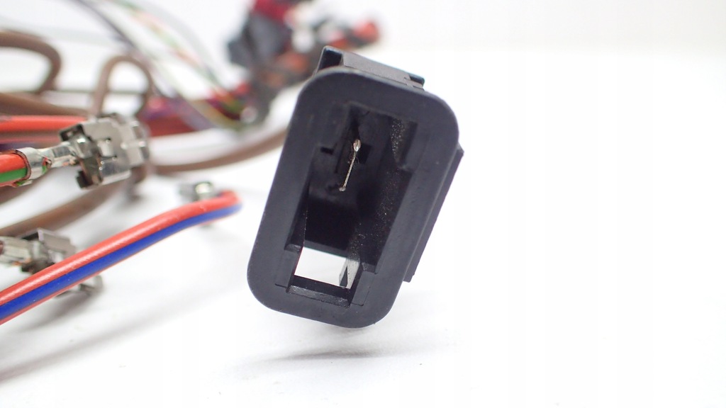 фото №6, Жгут фаркоп audi a4 8w0