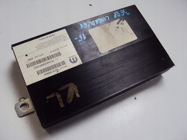 фото №1, Підсилювач jeep cherokee 2015-