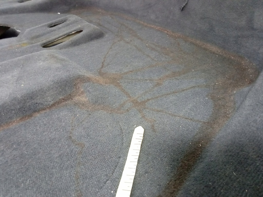 фото №5, Audi q7 i 4l обшивка пол задняя 4l0863367