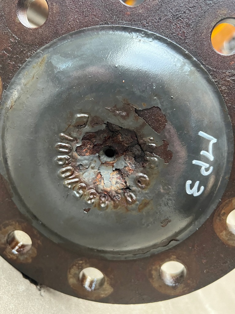 Приводной вал półośka mercedes actros mp 2 mp 3 9433570801 9433570901 Недорого