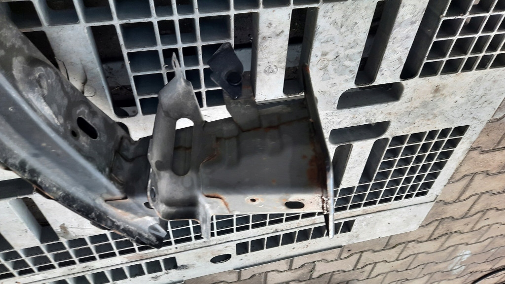 фото №11, Балка бампера перед mazda 3 bk 05r 1.6b