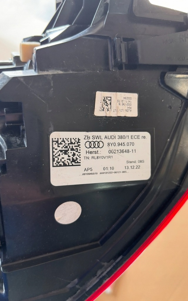 фото №6, Audi a3 8y лампа права задня задня led 8y0945070