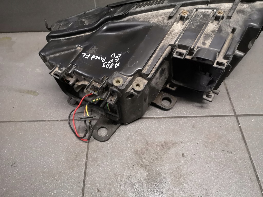 фото №10, Лампа левый перед audi a8 d3 przed fl eu