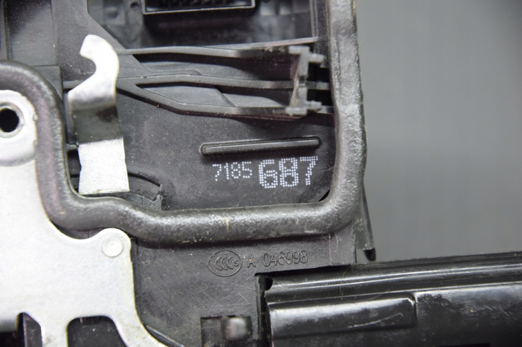 фото №3, Замок дверь левый задняя доводчик soft close bmw 7 f01 f02