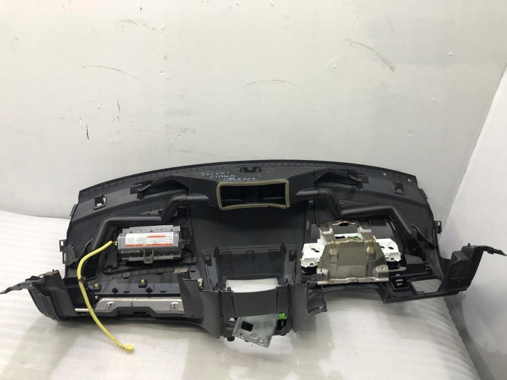 фото №10, Консоль приборная панель приборная suzuki liana eu 01-10