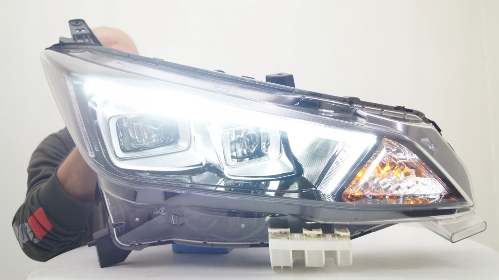 фото №5, Nissan leaf ii 17- full led правый передняя правая лампа