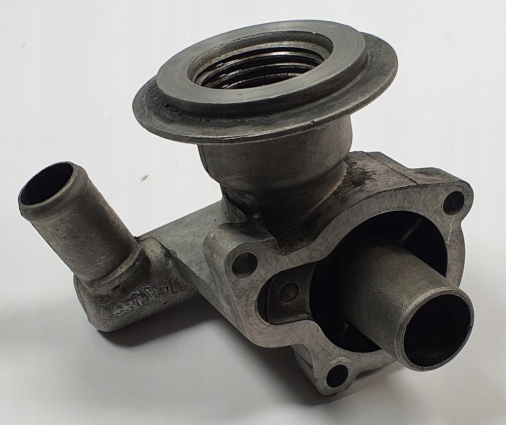 фото №2, Заливная горловина масла alfa romeo 159 1.9 jtd