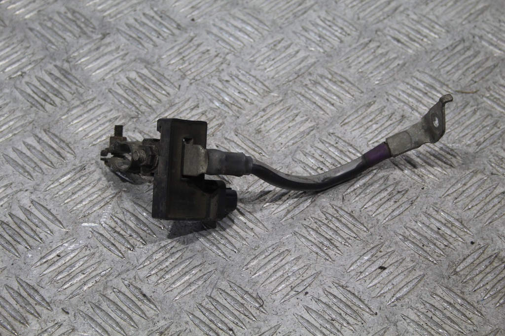 фото №1, Клемма аккумулятор минус toyota verso lift