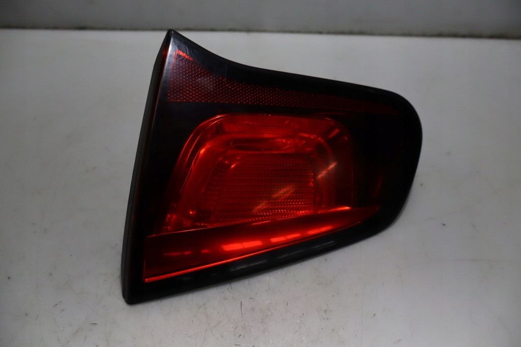 фото №1, Лампа права задня w кришка багажника citroen c3 ii