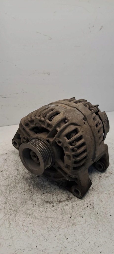 Купити Astra h iii 1.4 генератор 120a 13156053