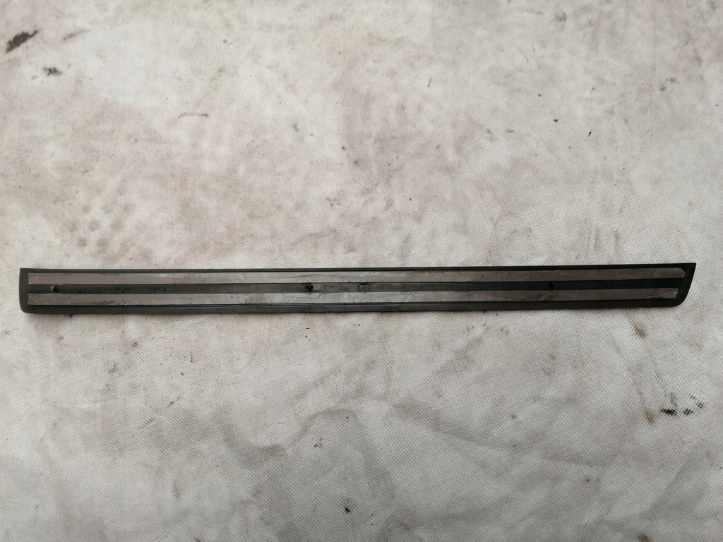 фото №3, Молдинг поріг внутрішня audi r8 420853374 права