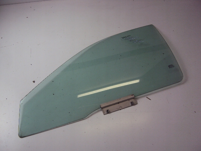 фото №1, Скло двері лівий перед volvo s40 95-04
