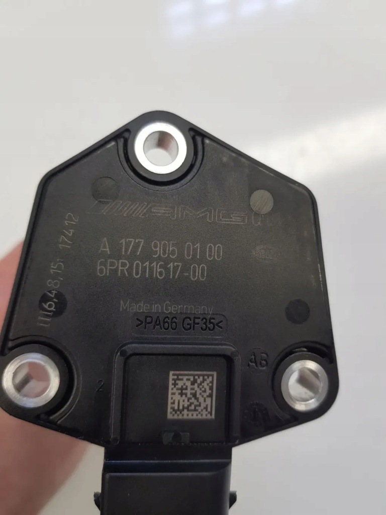 Датчик рівня оливи mercedes amg gt 4.0l v8 c63 m177980 c190 w177 g550 x2 Недорого