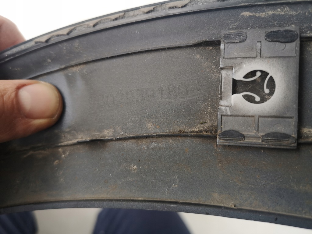 фото №7, Peugeot 208 gt i- молдинг крила правий задня