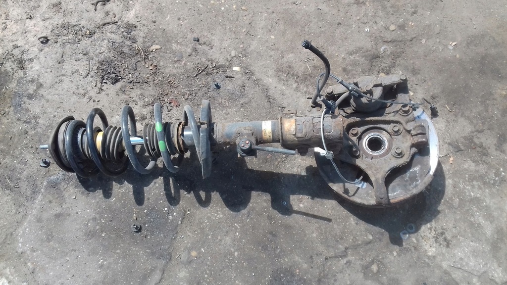 фото №5, Амортизационная стойка поворотный кулак левый 2.2d mazda cx5