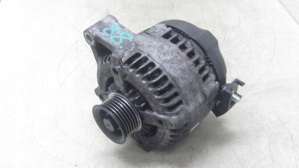 Купить Bmw x1 f48 2.0d генератор 7640131 14-
