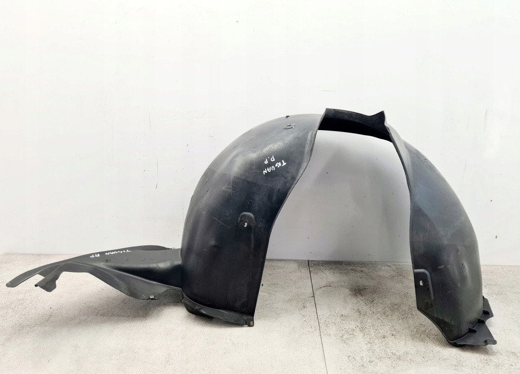 Vw tiguan i подкрылок правый перед 5n0805912 в Украине