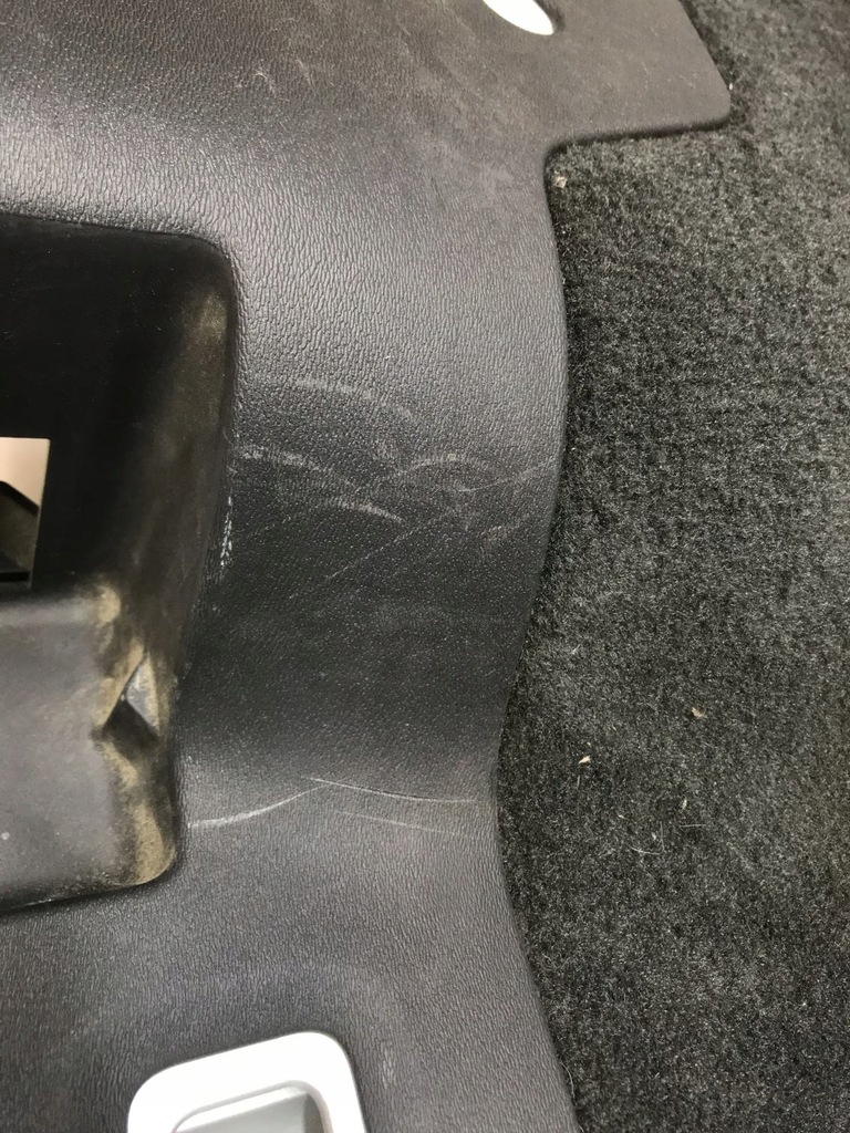 фото №7, Volvo v70 оббивка обшивка багажника лівий 39882885