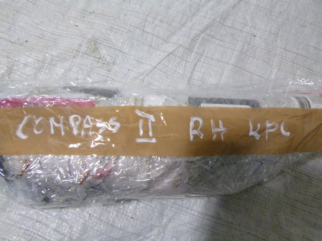 фото №7, Шторка безопасности подушка сиденье правая jeep compass ii kpl