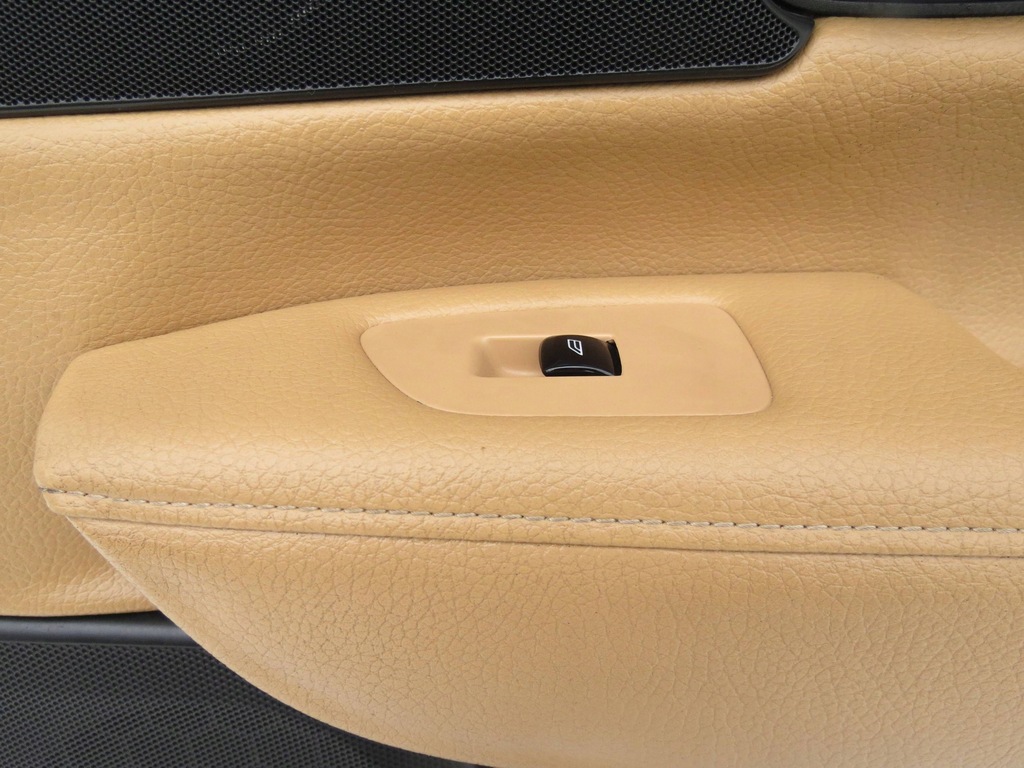 фото №13, Обшивка дверь p перед l/p задняя volvo s90 2.0 v90 31393165 31393164 31393232