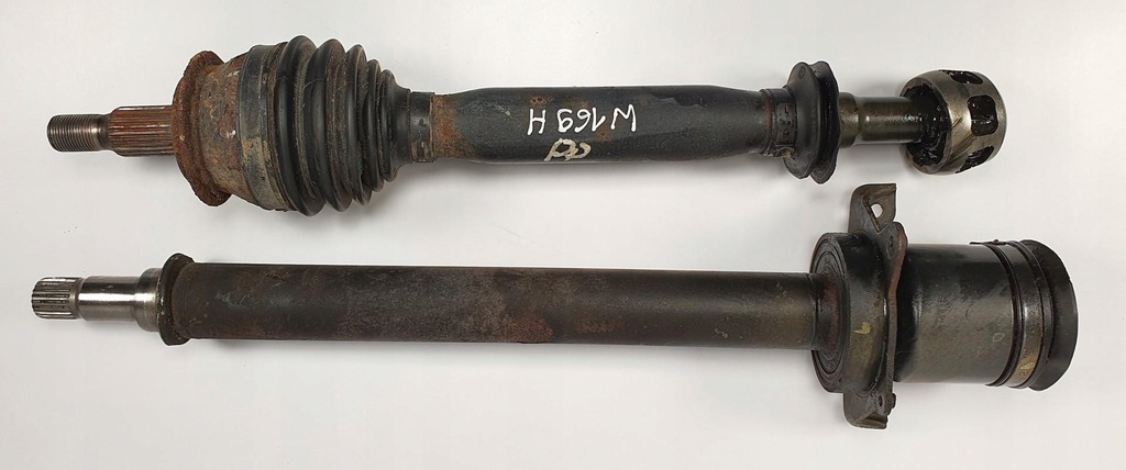 фото №1, Привідний вал права przwy перед mercedes w169 1.5