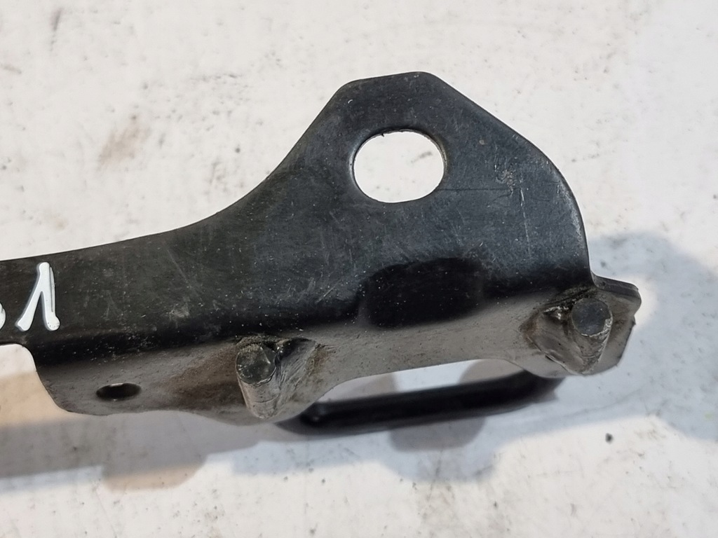 фото №11, Кронштейн isofix bm51-a601b28-ad ford focus mk3