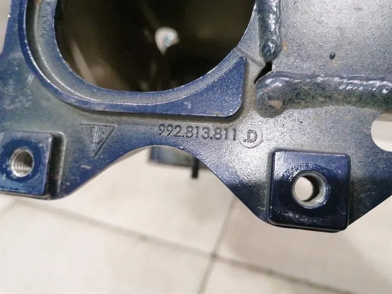 фото №6, Porsche 911 992 двигатель carrier rear бампер beam 992813329 кронштейн