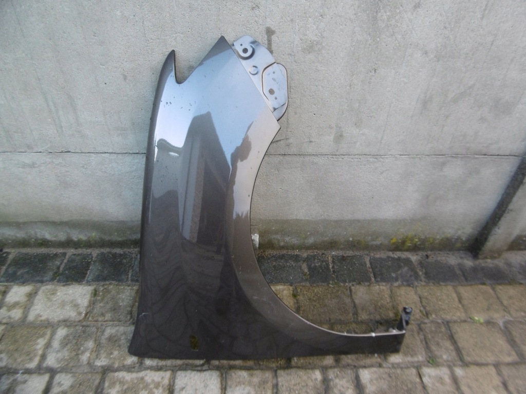 фото №1, Dacia sandero ii, logan ii 13r - крыло правый