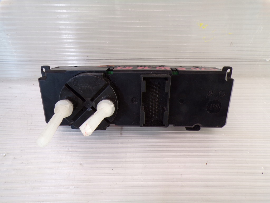 фото №4, Панель обдув кондиціонера mercedes slk r 170 1708301085