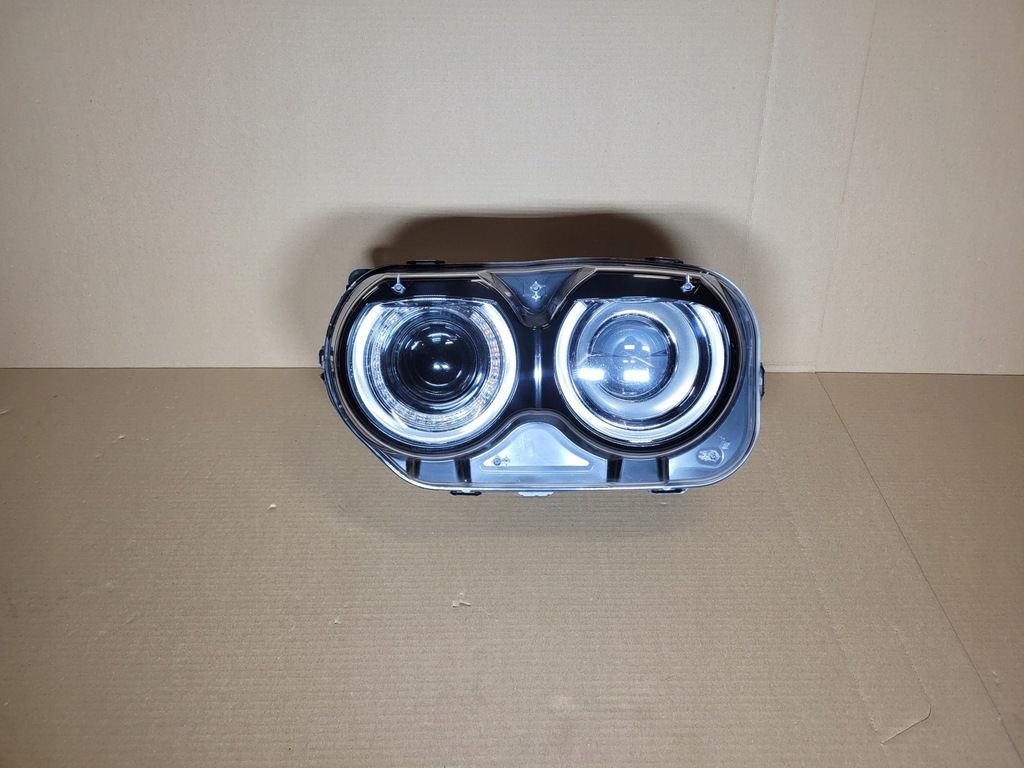 фото №1, Dodge challenger 2015r- лампа ліва передня